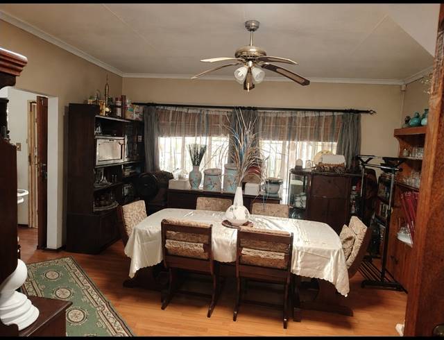 3 BEDROOM HOUSE FOR SALE IN BO-DORP